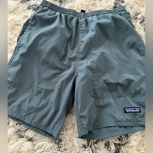 Patagonia men’s swim size small beach pool
Summer